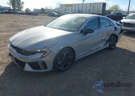 2025 Kia K5 Gt-Line z USA, uszkodzony, nr VIN KNAG64J72S5382499